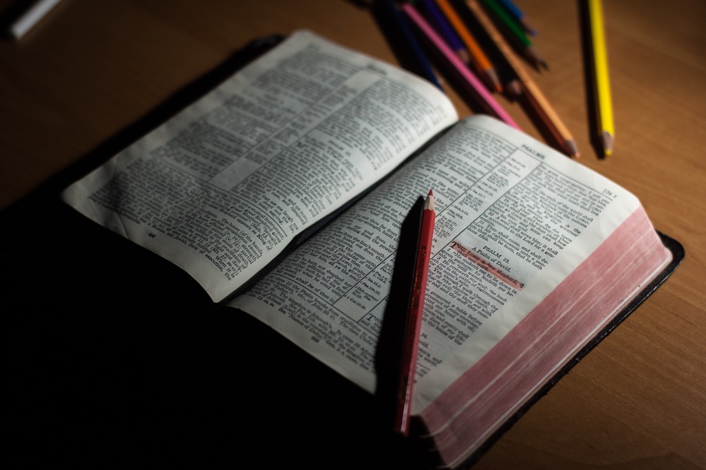 pexels-photo-272337 bible with pencils